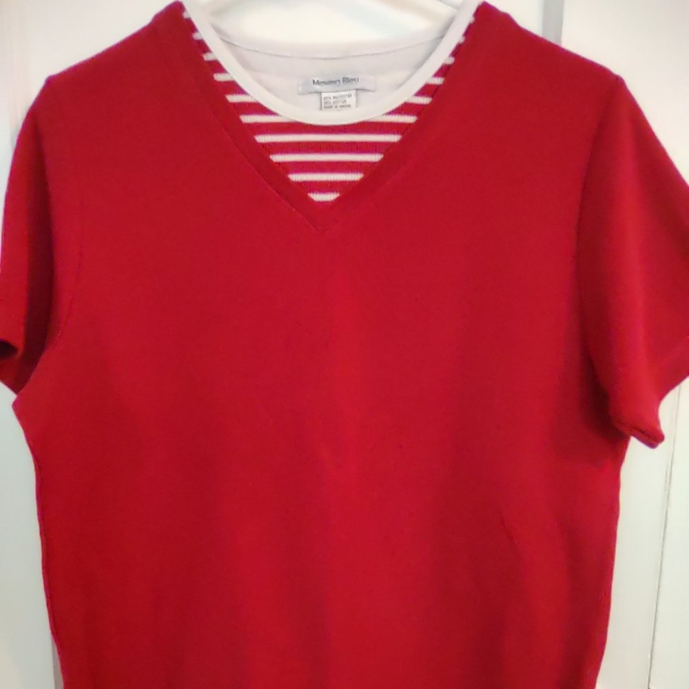 Red/White cotton/poly shirt